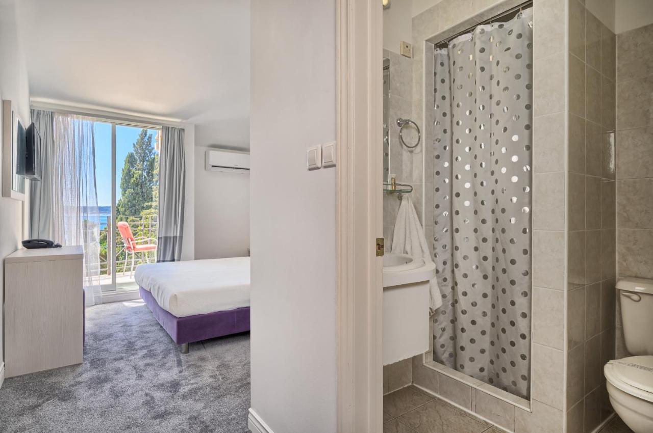 Hotel Aqua - Guest Rooms & Suites Kaštela 外观 照片